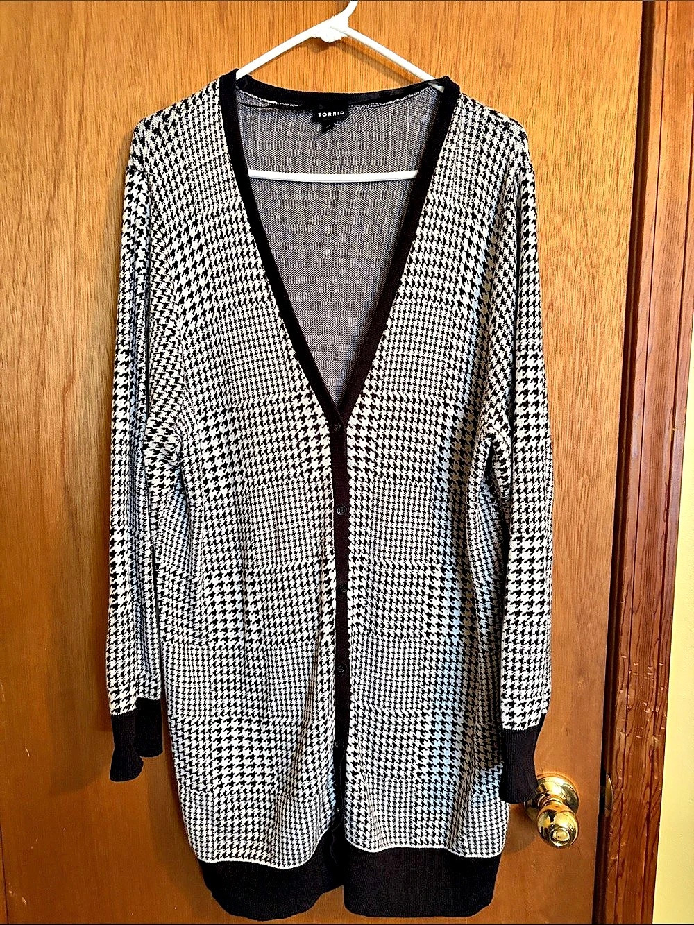 TORRID Houndstooth Cardigan in Black & White Size 2 Like New